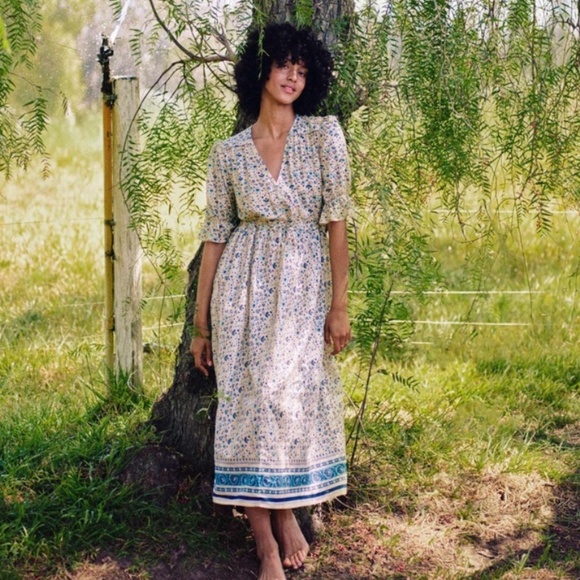 Christy Dawn Dresses & Skirts - Christy Dawn Della Dress Size Medium White & Blue Cotton/Silk Blend Floral